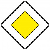 Vorfahrtsstraße Aufkleber 30cm